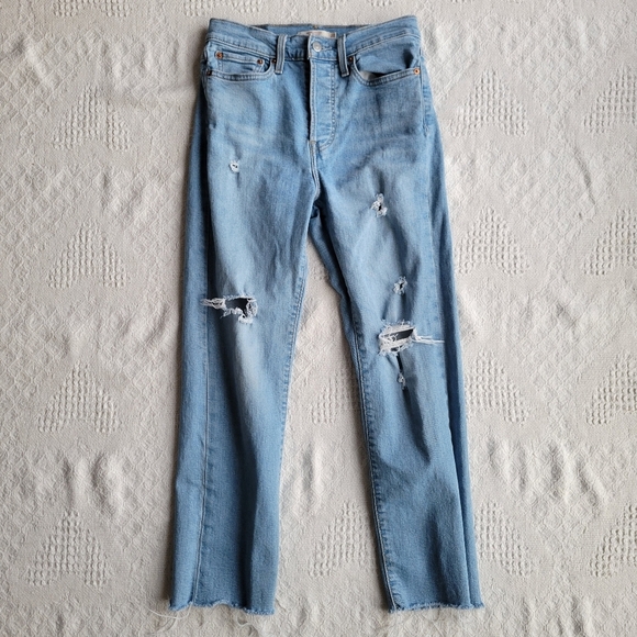 Levi's Distressed Wedgie Straight Fit 90's Casual Denim Jeasns - Picture 1 of 8